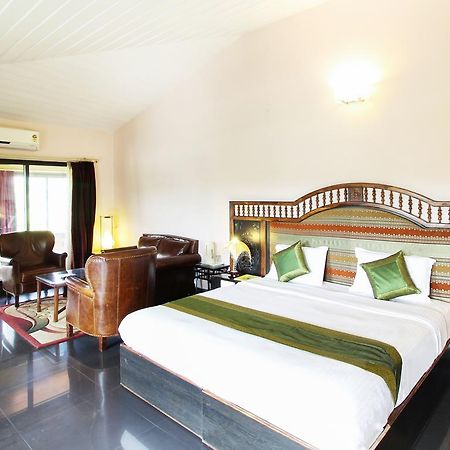 Treebo Trend Royal Inn Mysore Buitenkant foto