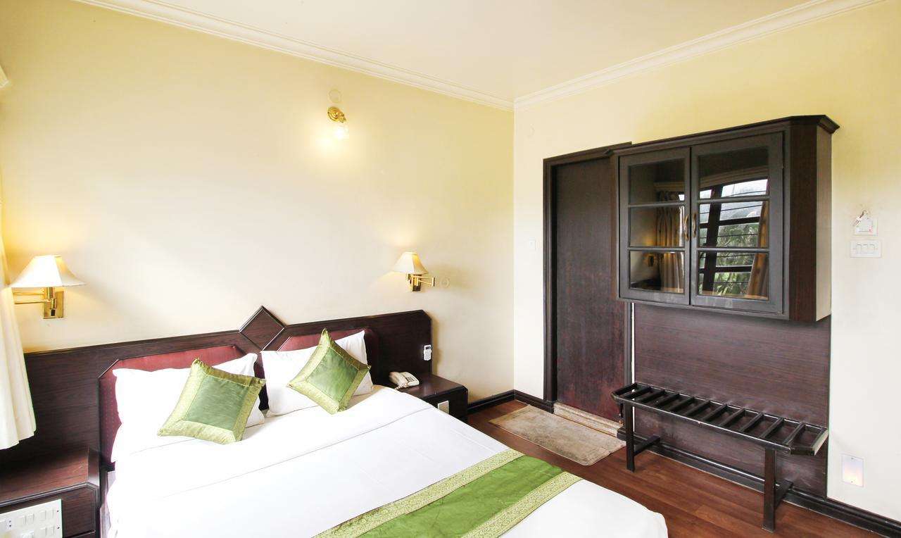 Treebo Trend Royal Inn Mysore Buitenkant foto
