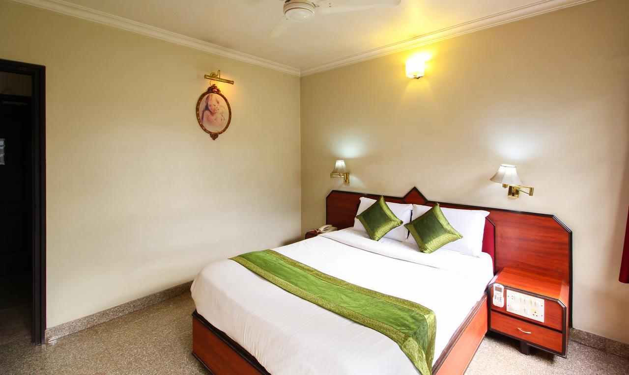 Treebo Trend Royal Inn Mysore Buitenkant foto
