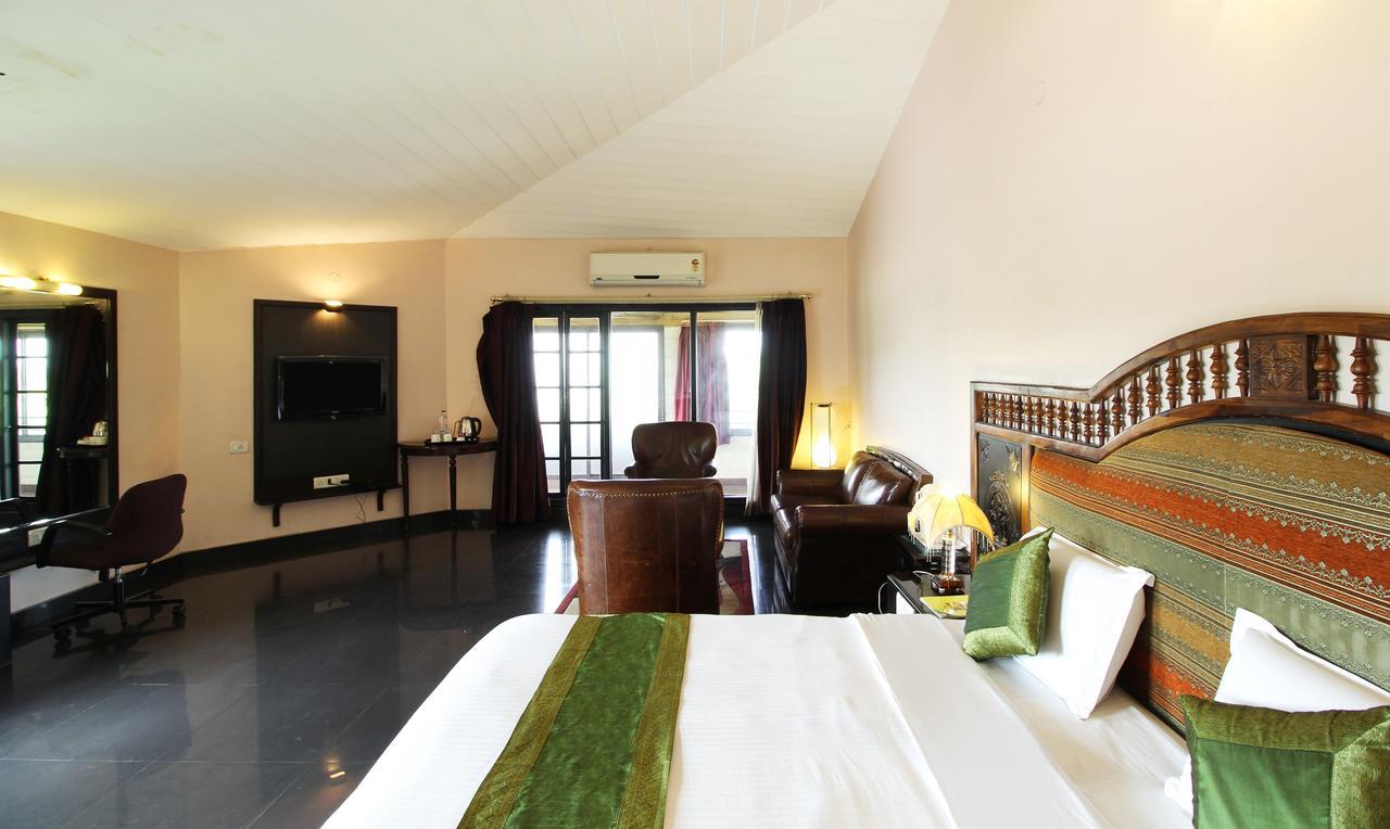 Treebo Trend Royal Inn Mysore Buitenkant foto
