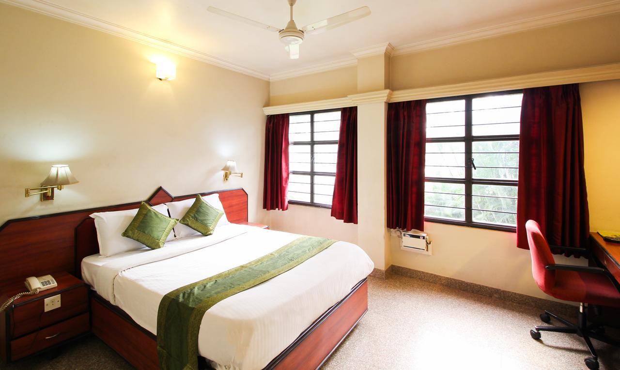Treebo Trend Royal Inn Mysore Buitenkant foto