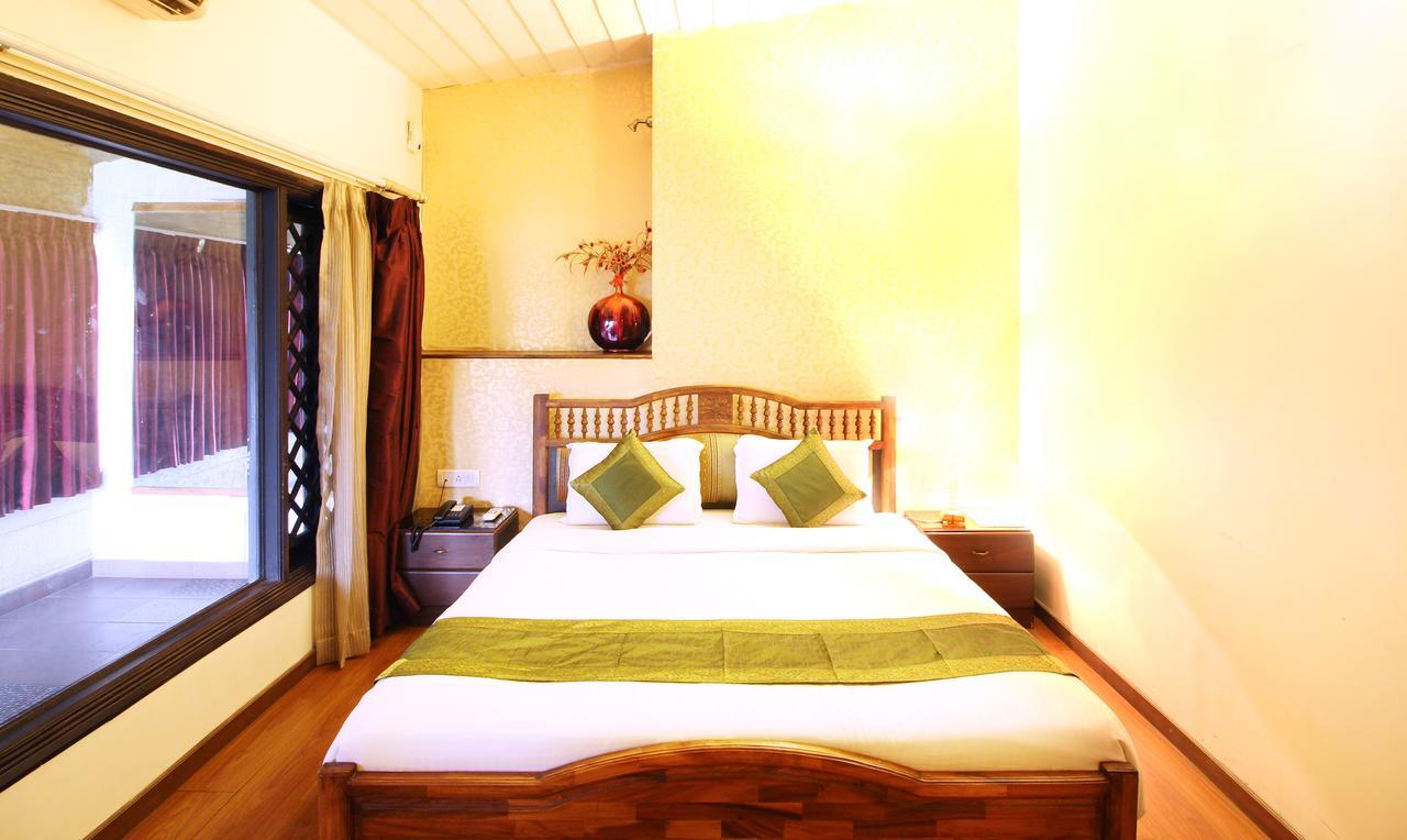 Treebo Trend Royal Inn Mysore Buitenkant foto