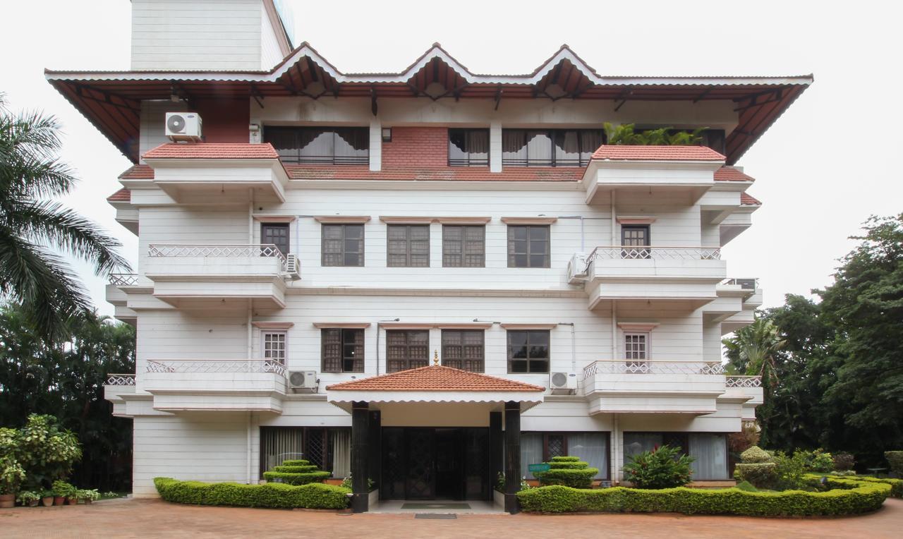 Treebo Trend Royal Inn Mysore Buitenkant foto